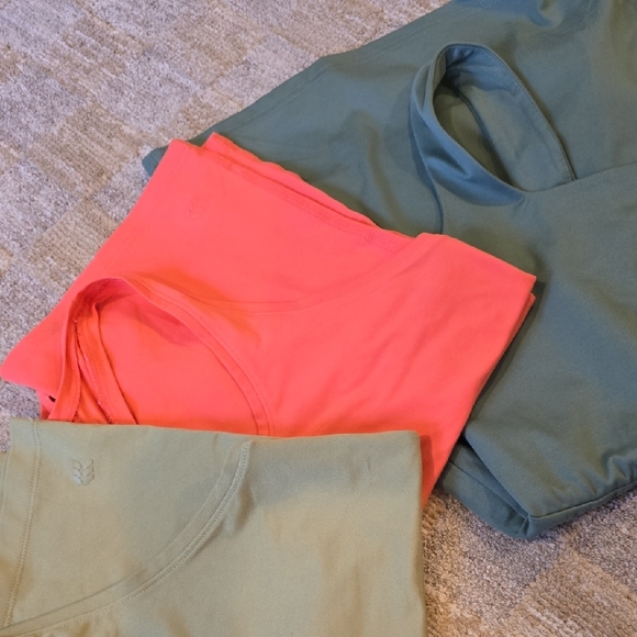 All In Motion Athletic Bundle - Picture 6 of 11